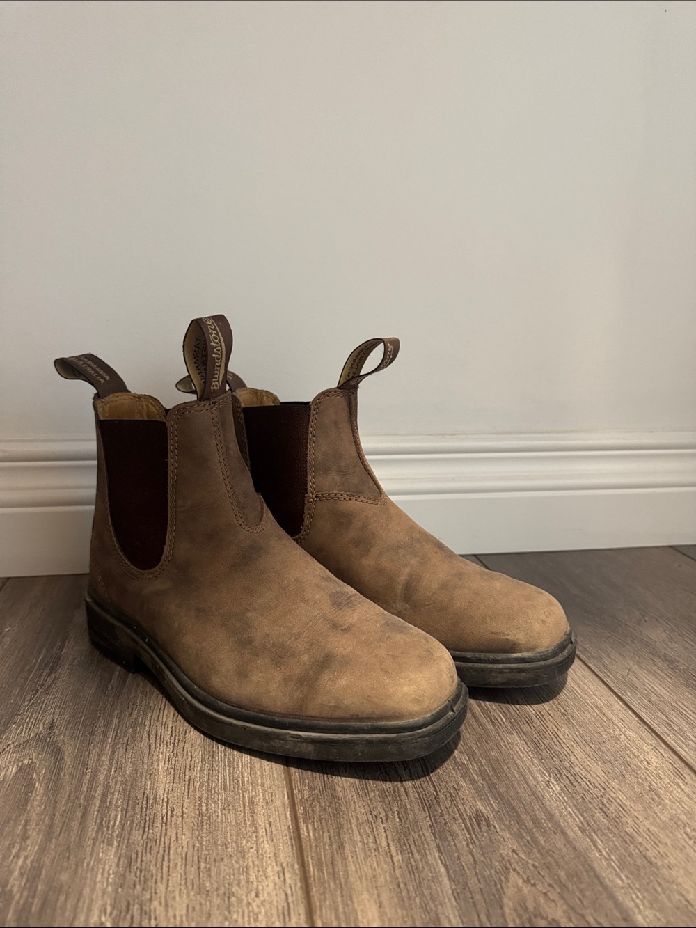 Blundstone Brown Suede